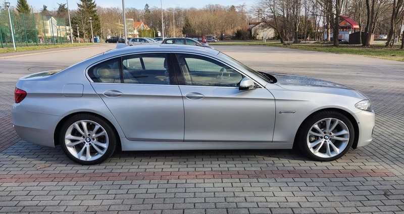 BMW Seria 5 cena 94000 przebieg: 114307, rok produkcji 2015 z Słupsk małe 254